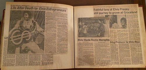 Vintage One of a Kind ELVIS PRESLEY Scrapbook Newspaper Comic Book UNUSUAL ITEMS - Picture 16 of 24