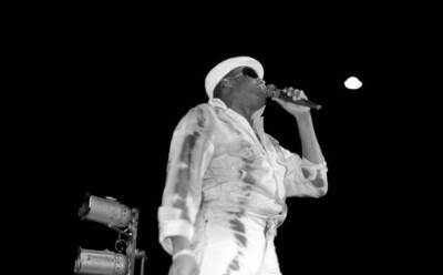 Koolmod Rapper Rapper Kool Moe Dee performs at the UIC Pavilion 1987 OLD MUSIC PHOTO ...