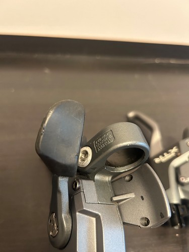 Combo de palancas de cambio Shimano XTR ST-M951 izquierda y derecha frenos en V 3x8s - Imagen 11 de 12
