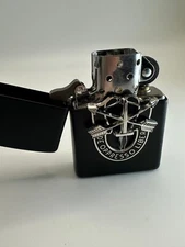 Custom Green Beret Special Forces Zippo Lighter - 'De Oppresso Liber' Emblem