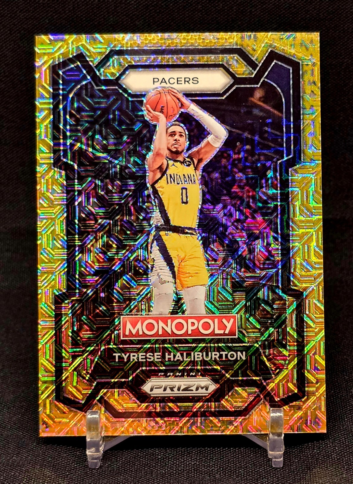 🔥2023-24 Monopoly Prizm Tyrese Haliburton #34 Gold Shimmer /500 COLOR MATCH!!🔥