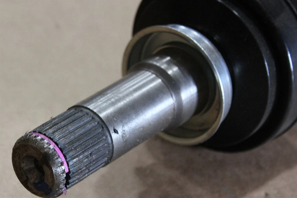 Chevy Camaro 14-15 7,0 L lado del conductor CV 23473010 eje trasero manual tran GM OEM Foto 4 de 4