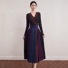 Women's Autumn New Striped Knitted Long Dress V-neck A-line Fashion Long Sleeve