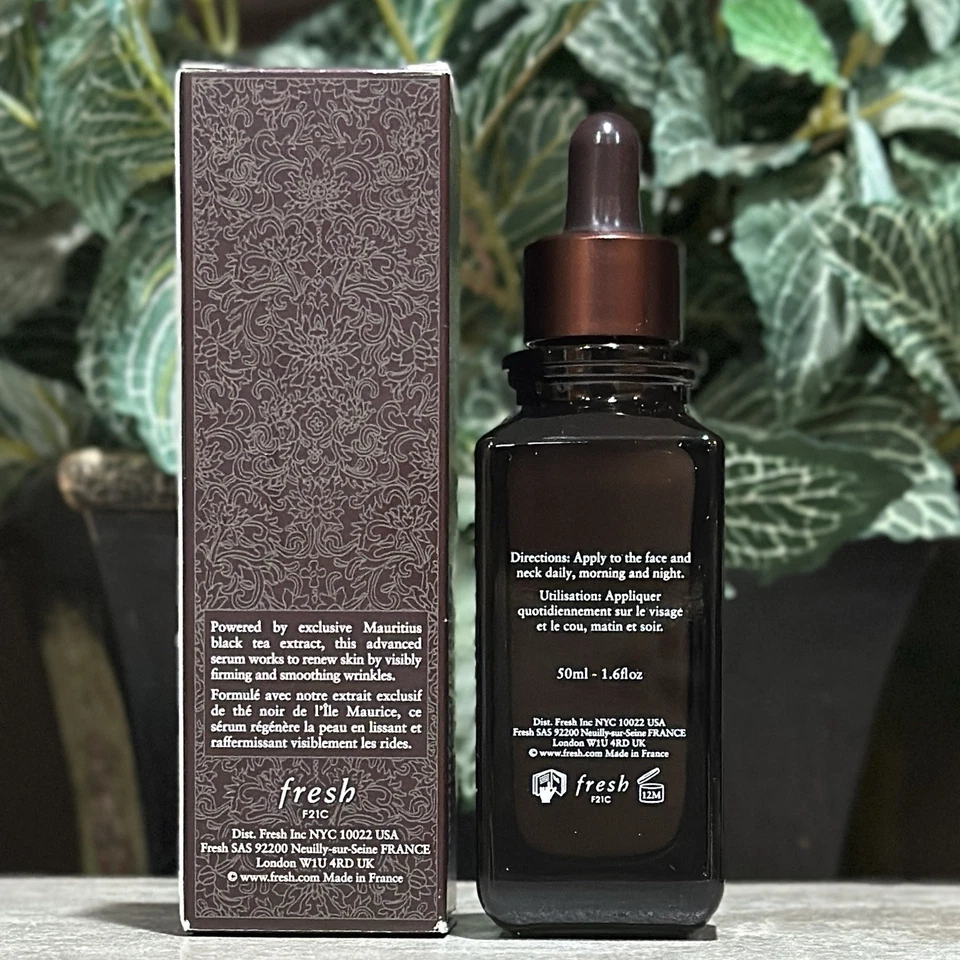 Suero renovador de té negro fresco - Fórmula reafirmante y suavizante 50 ml 1,6 fl oz Foto 2 de 4