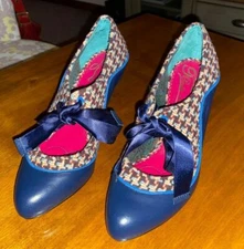 Poetic Licence Stand Out Navy Mary Janes Pumps Shoes Old Fashion Lacings NIB