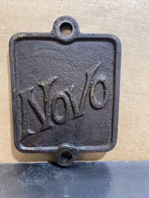 Antique Cast Iron NOVO Side Cover Plate Hit Miss engine cast iron Original 2S70