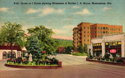Scene At 5 Points Showing Monument Of Brothers J.A Bryan Postcard Unposted