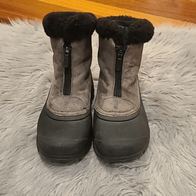 Sorel snow angel zip womens gray and black winter boots size  display picture 3