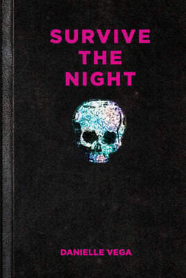 Survive the Night by Danielle Vega (2015) Paperback GOOD