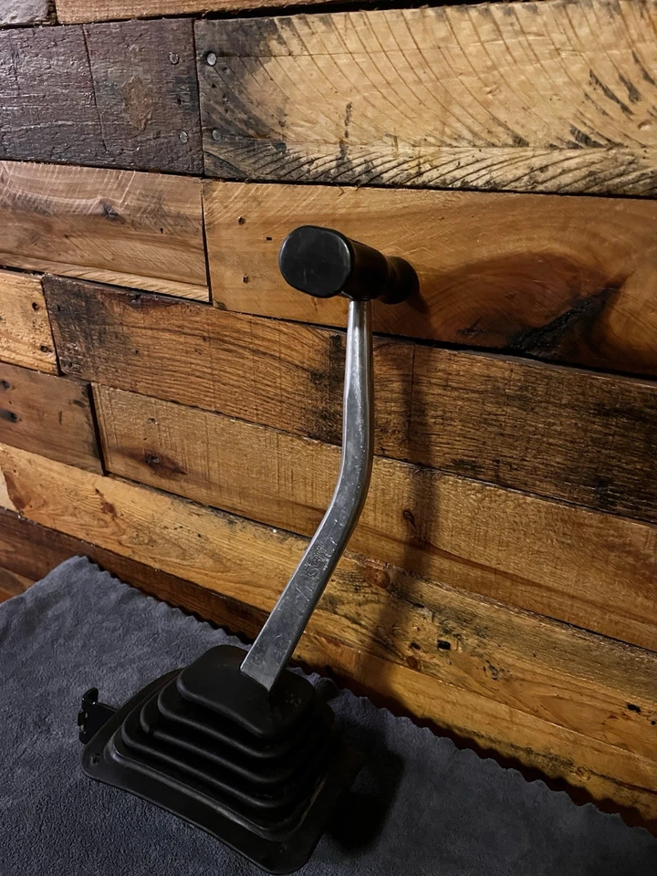 Комплект рычагов переключения передач МКПП — автоматическое переключение — Unimatic Shifter B & M - Изображение 4 из 4