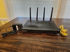 NETGEAR AC5300 Nighthawk X8 Tri-Band WiFi Router R8500-100NAS 