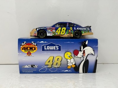 Action Nascar #48 Jimmie Johnson Looney Tunes 2002 Monte Carlo 1