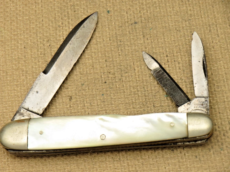 Cuchillo Whittler antiguo EC SIMMONS ST LOUIS sleeverboard - asas de perlas Foto 3 de 4