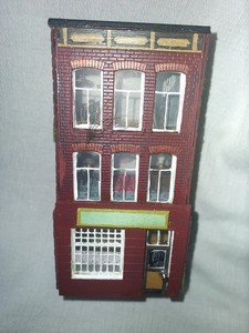 Mini Dollhouse Furnished Small Scale