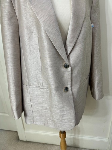 RIver Island Women's Cream Metallic Blazer Jacket Size 16 - Picture 11 of 17