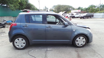 Suzuki Swift Washer Bottle Rs415 Rs416 09 04 02 11 Ebay