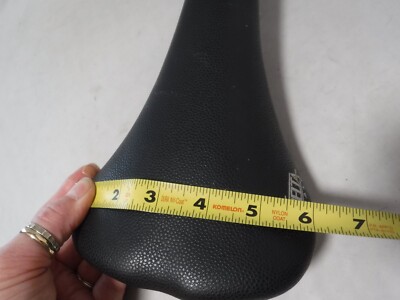 Selle Vélo Vintage Selle Bassano Vuelta - Cuir Noir - Made In Italy - Slim