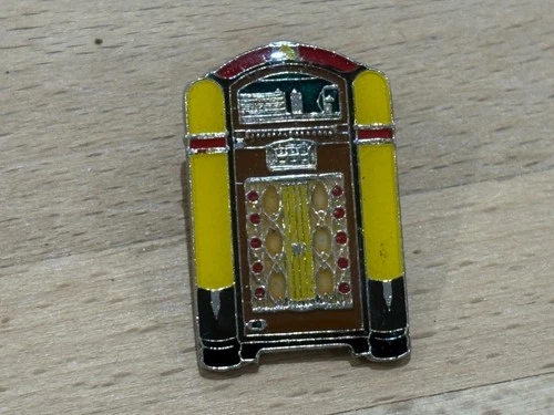 a PINS PIN MUSIC MUSIC JUKEBOX RETRO VINTAGE