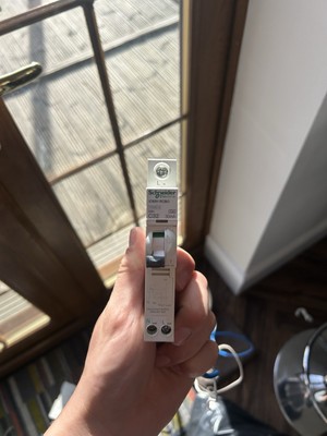 Schneider Acti 9 iC60H A9D RCBO C32a A Typ 30ma Portofrei