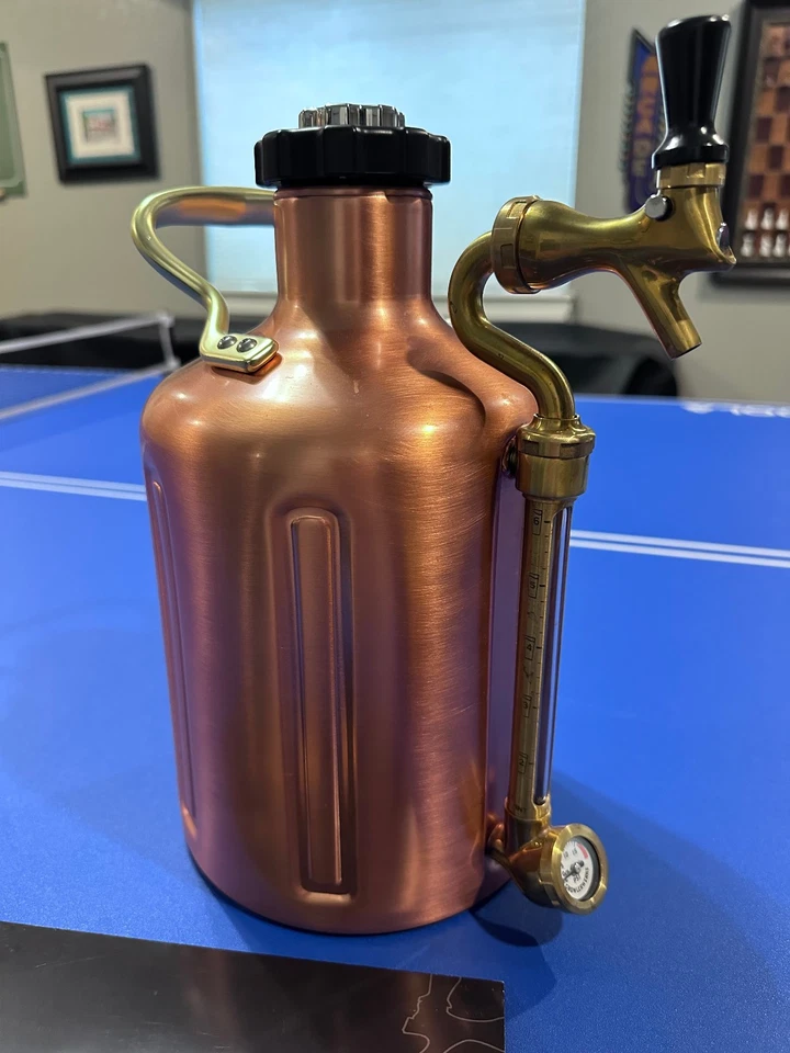 GrowlerWerks uKeg 128 Copper Pressurized Growler – New with CO₂ & Manual - Image 2 of 3