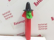 PEZ 3pc witch. no feet. 1970. vintage.