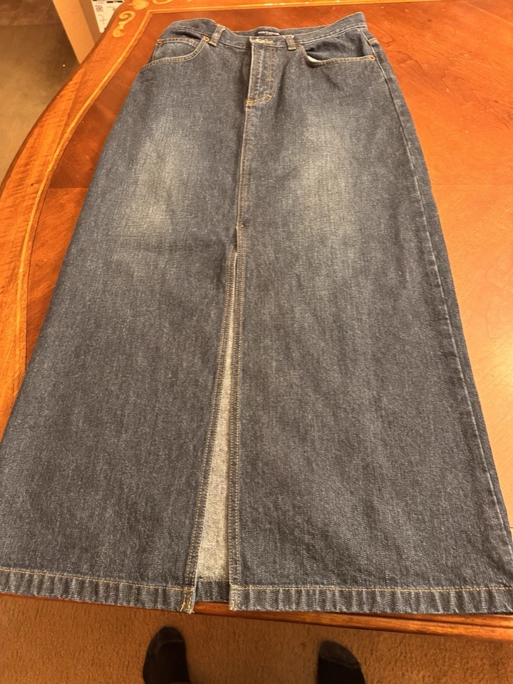 Ann Taylor Size 4 Dark Wash Denim Midi Pencil Skirt Front Slit - Image 2 of 4