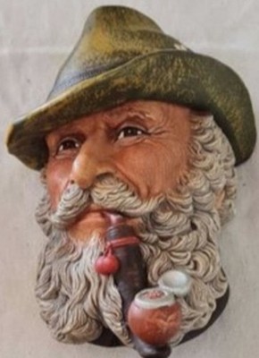 Antique Bosson: 1966 Tyrolean Man With Hat & Pipe : $126 Free Postage: FCBG6