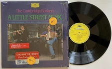 The Cambridge Buskers A Little Street Music LP M- DGG 2536 414 (1981)