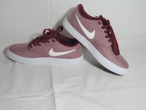 nike sb check solar cvs p