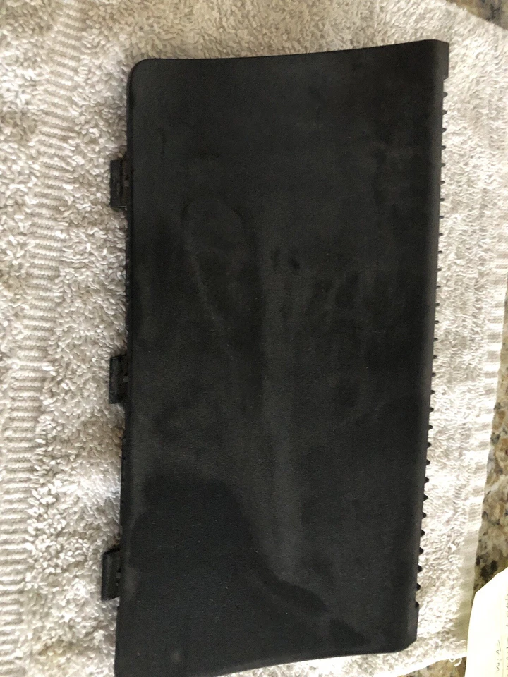 2011 Nissan Cube Upper Top Cowl Cover Trim Lid LF44-5951-100 OEM - Image 3 of 3