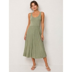 slim fit dress slacks Few Moda | Naia Dress