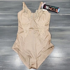 Maidenform Sculpting Body Shaper Built in Bra Ultra Firm Control Beige 38D