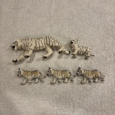 Safari Ltd Animals Lot Of 5 White Tigers Early 2000 s