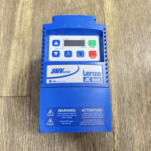 Used LENZE AC Tech ESV402N02TXB / ESV402N02TXB Variable Frequency Inverter Drive