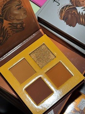 Juvia's Place Eyeshadow Palette Bundle 4 Shades Ech Brand New