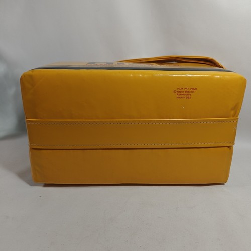 1980er Kodak Disc Kamera & Film Tragetasche gelb isolierte Kühlbox mit Tragehan - Bild 7 von 8