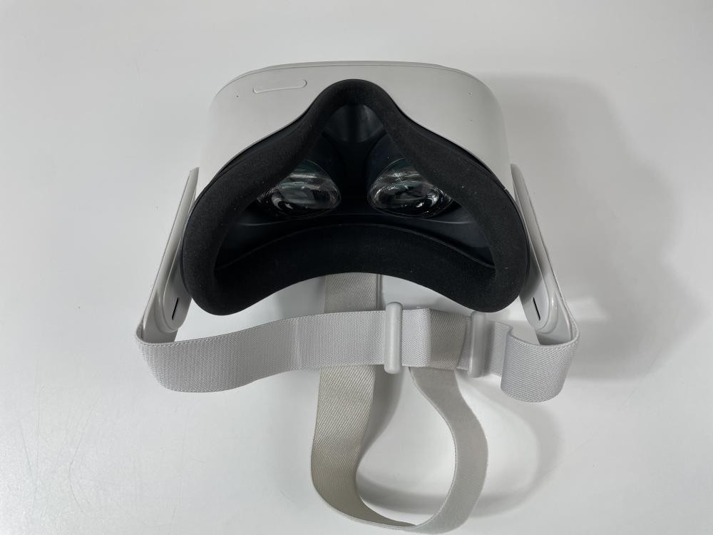 Meta Quest 2 256GB (Wi-Fi) White - Good Condition