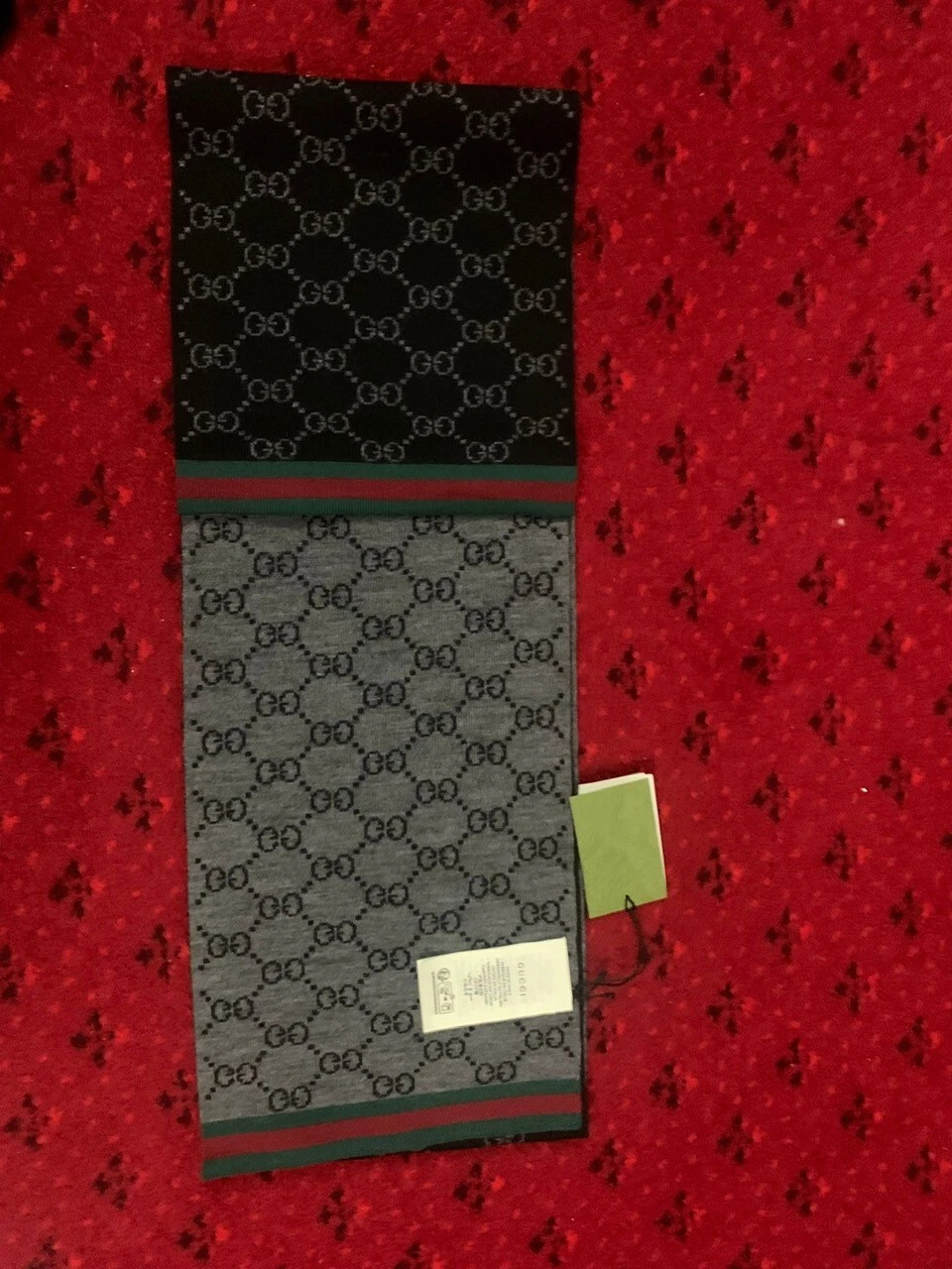 ÉCHARPE LOGO GUCCI NOIR GRIS DOUBLE G NEUVE