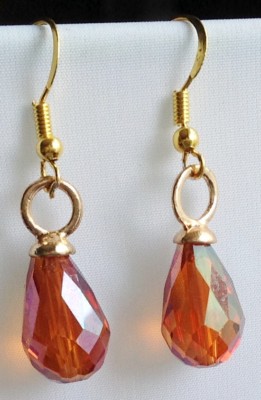 Boucles D'oreilles Pampilles Or Avec Cristal Facetté Irisé - Percées - Occasion