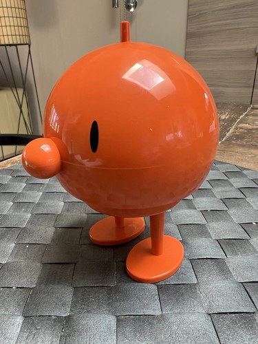 Hoptimist Hummel orange Metall groß 5,5" dänisches Design Schreibtisch Dekor Geschenk