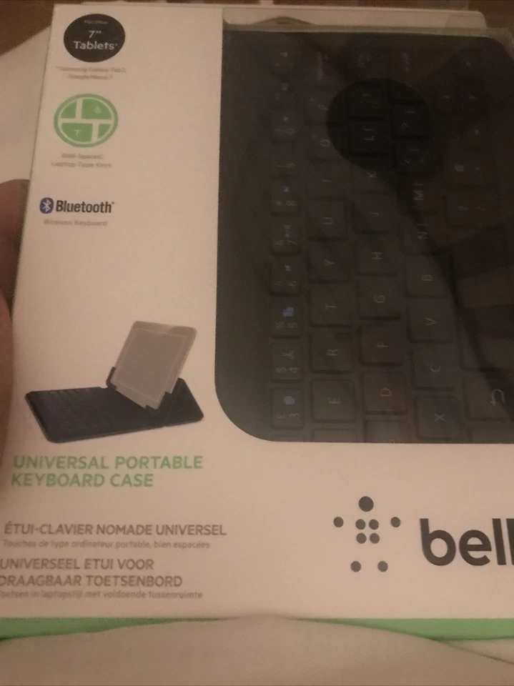 Belkin QODE Universal Keyboard Case for 7 inch Android Tablets-Bluetooth Wireles - Image 3 of 3
