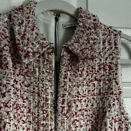 Alice + Olivia Ellis Chain Tweed Dress in Raspberry size 6 - Afbeelding 6 van 11