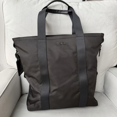 TUMI ALPHA BRAVO Black Essential Large East-West Tote Bag Clean