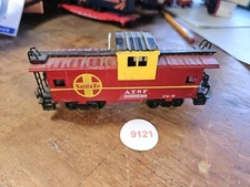 ATSF CABOOSE, HO GUAGE EXCELLENT CONDITION SEE PHOTOS