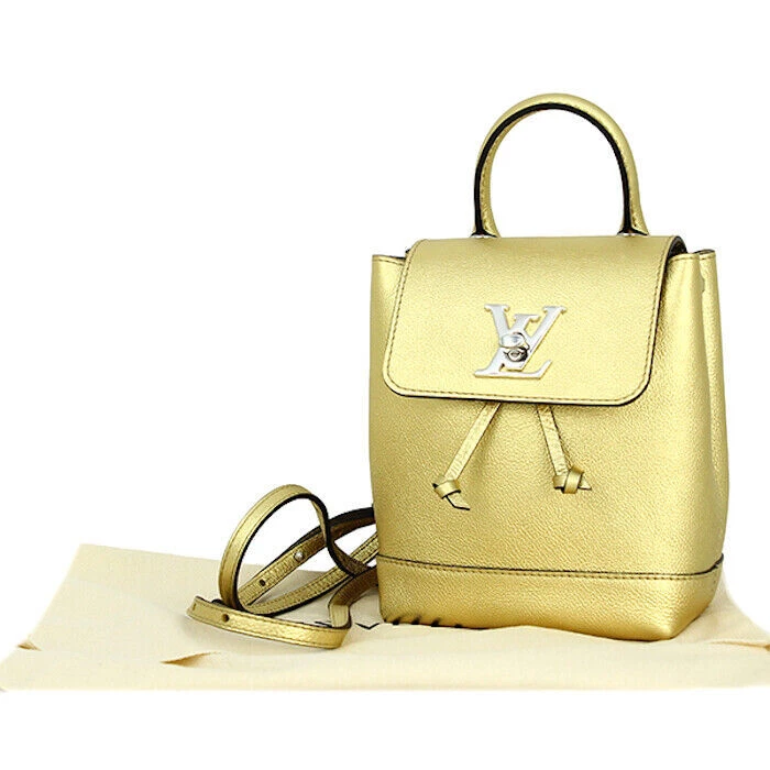 Lockme mini backpack top