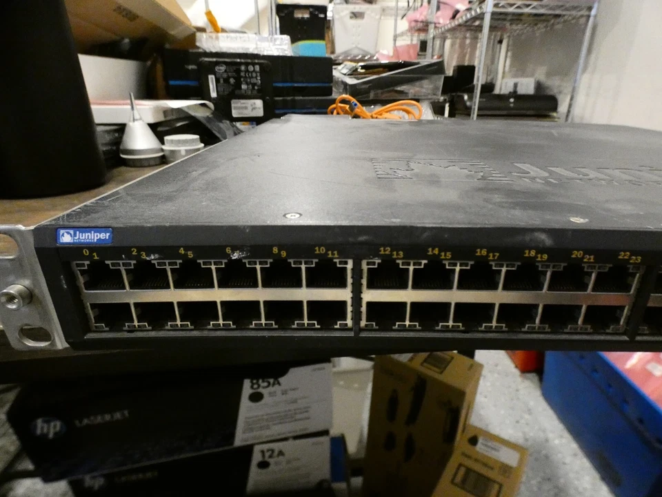 Juniper Networks EX4200-48P 48 Port 4200 Series Ethernet Switch w/Single PSU - Image 2 of 4