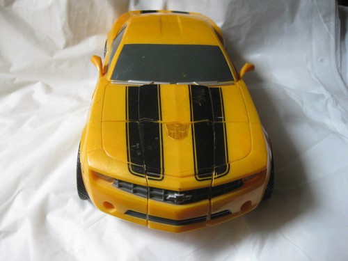 Transformers Yellow Chevy Camaro BUMBLEBEE Bumble Bee 2007 Hasbro Ultimate HUGE - 第 3/7 張圖片