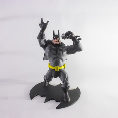 Batman figure / Batmetal Youtube 