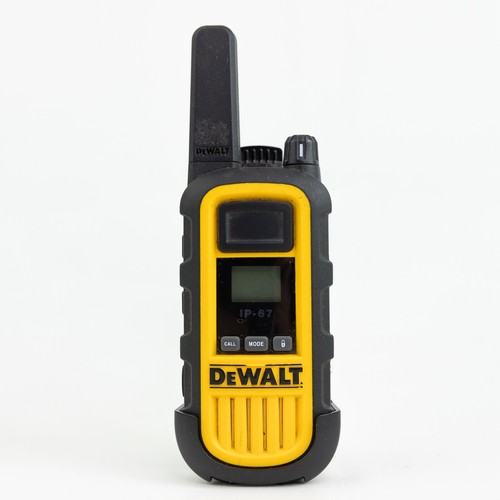 DeWalt IP67 Walkie Talkie 2 Way Radio 1 Radio Belt Clip Call Button