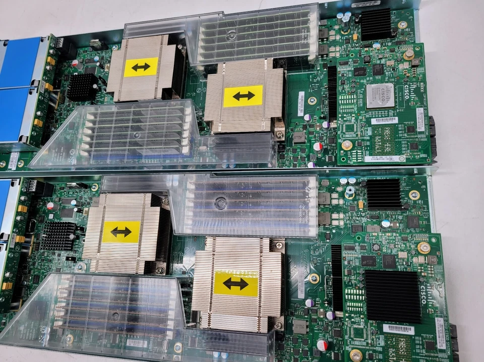 Lote de 2 servidores blade CISCO UCS B200 2x INTEL XEON X5675 3.06GHZ/RAM (12X 8GB) Foto 4 de 4